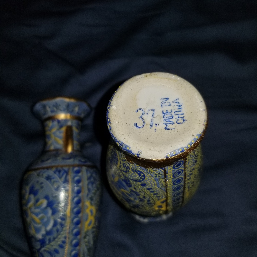 Vase - Picture 4 of 6